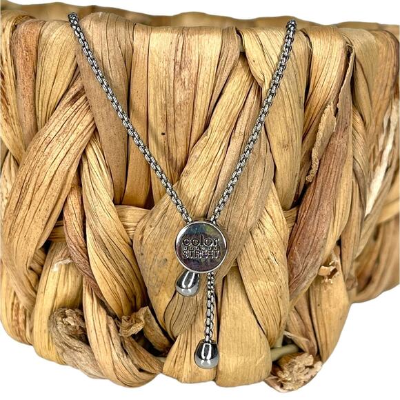 Color Street Northern Wonder Blue Iridescent Chain Bracelet Silver Tone - Picture 2 of 10